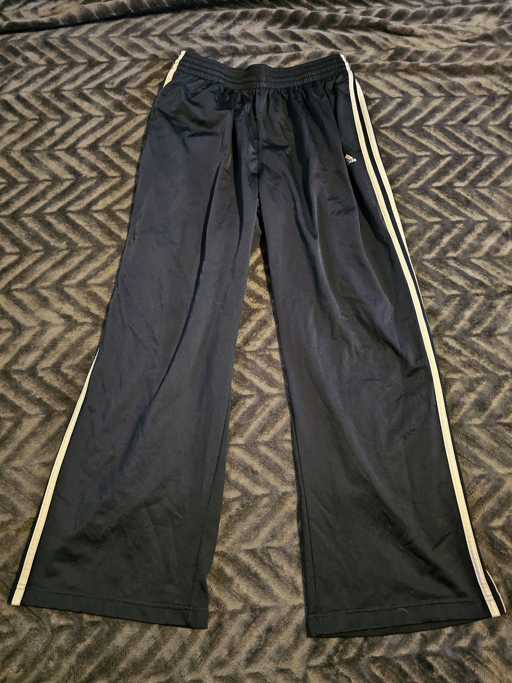 Adidas Women’s Navy Blue White 3 Stripe Track Pants L